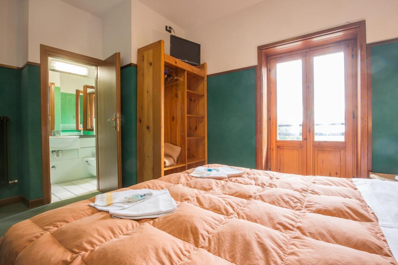 Hotel La Piccola Baita テルミニッロ エクステリア 写真