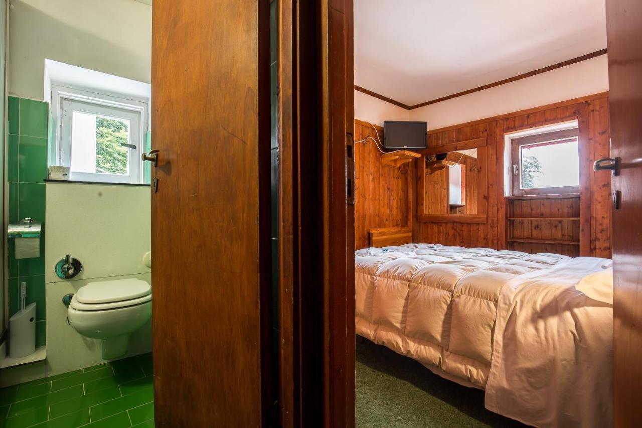 Hotel La Piccola Baita テルミニッロ エクステリア 写真